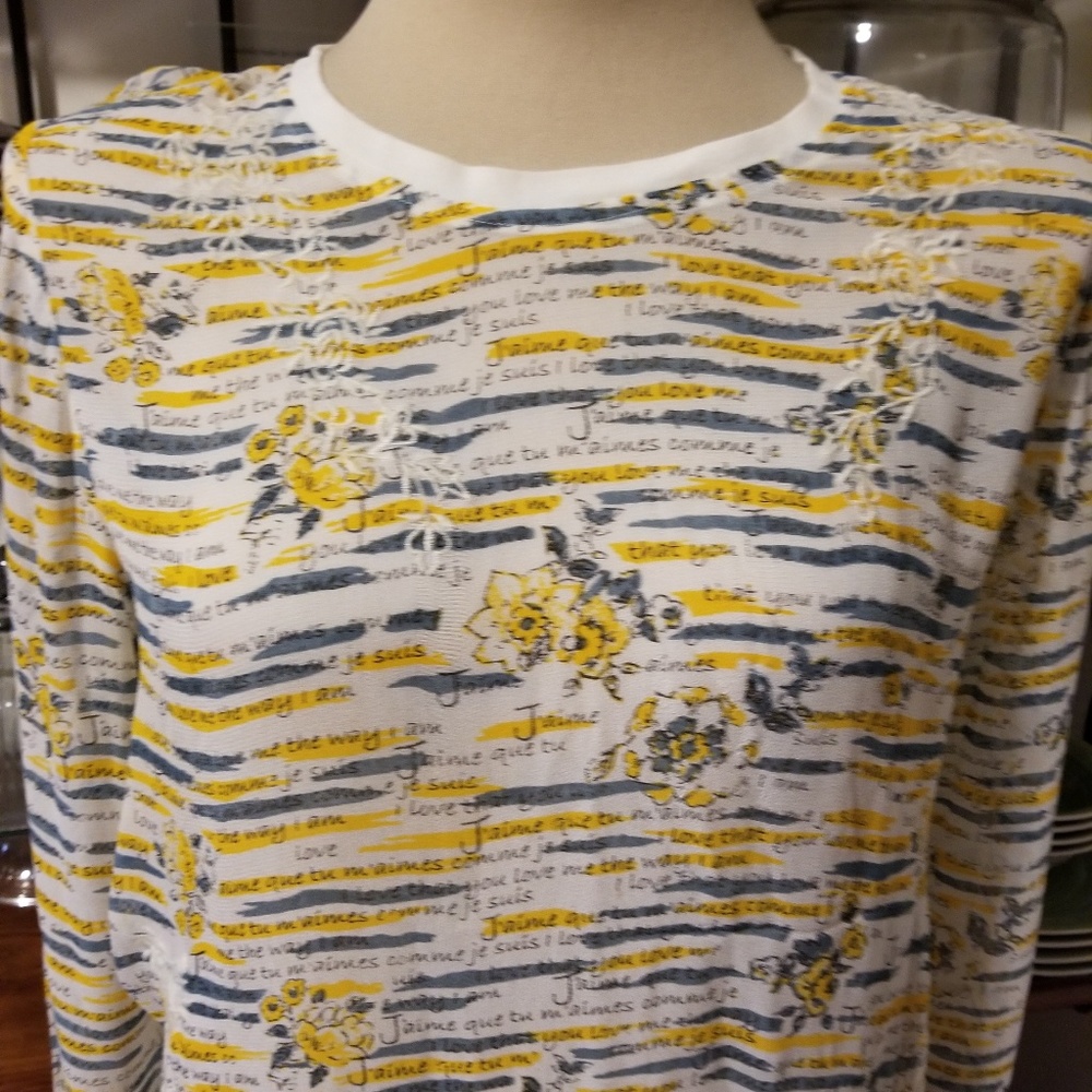 $$Yellow, Gray & White One Fine Day Top$$
